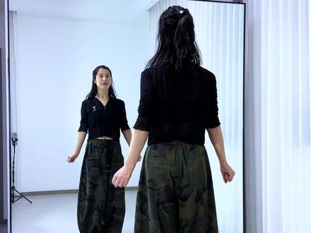 要做那高原上倔强的格桑花,不惧风雪,顽强的生长。#不跪的花#最潮广场舞 #简单易学 #抖音玩法合伙人计划#抖音小助手dou上热门