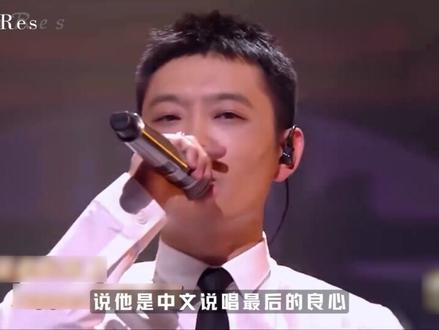 他每年一首,骂完就走,凭一己之力拯救整个说唱圈! #抖音精选 #宝石老舅 #枪火 #说唱 #音乐