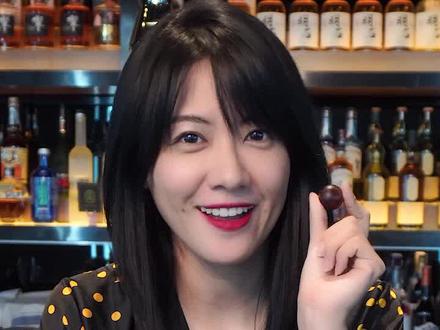 顶级葡萄酒居然得用少女的脚?#微醺 #酒吧 #葡萄酒