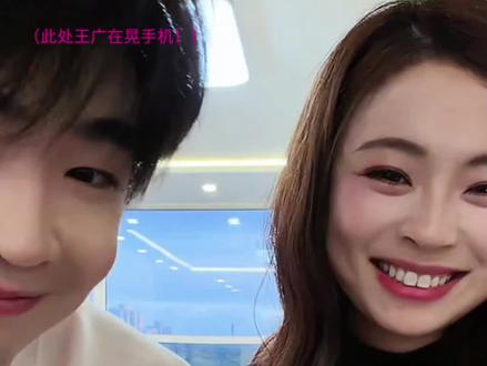 我们依旧不知道那天面包事件到底怎么了 你们就抢我们小女孩的面包吧!!#王王队 #王广 #王男 #外星从 #李昕季晔