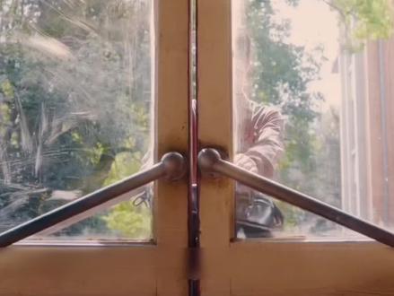 假结婚换房,新婚分床睡,最后把破屋过成了人间理想#陈飞宇新剧里的细腻演技 #纯真年代的爱情