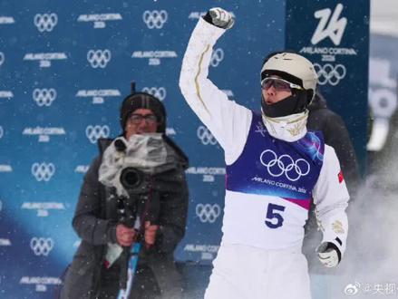 李天马米兰冬奥首秀,超高难度勇摘铜牌!