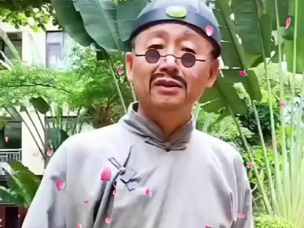 #脸和屁股比赛 谁更优秀呢?