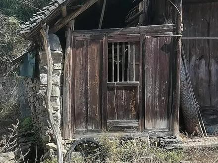 改造木屋初五黎老板家木屋改造合同签订 #我的乡村生活一般人不知道是什么 #这是个真实的事情 #改造 #改造日记 #木屋改造翻新