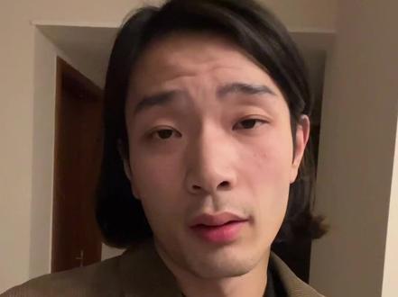 已是第二年初春 何必纠结于那年盛夏