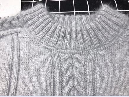 马鞍肩教程直播已经开始咯,想跟织的朋友赶快来吧,8点见#马鞍肩毛衣 #毛衣教程 #编织教程