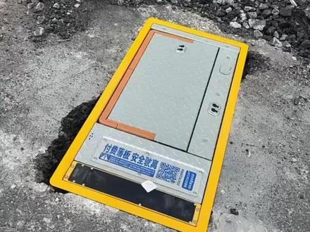 市民发现路边停车位安装升降板,挡板在免费时长后自动升起,“挺好,高科技”#一片甲骨