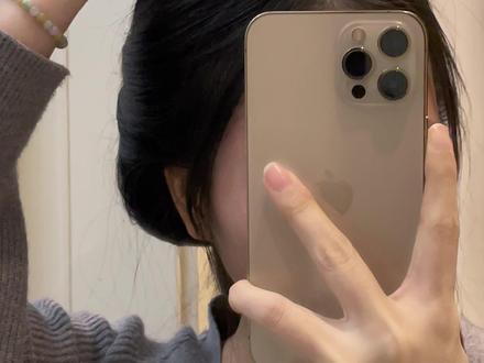 最近没流量,有缘分的老婆刷到吧~
#国风 #汉服 #氛围感 #汉服发型教程 #战国袍发型