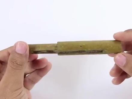 如何用纸皮制作一把霸气侧漏的98K?看好了哟,教程来了!#自制玩具 #创意 #黑科技 @DOU+小助手