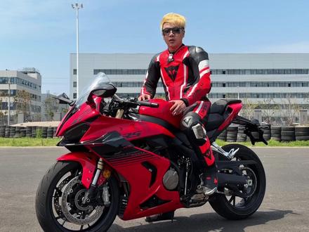 2026 赛 600RS 活力版 vs 竞技版 试驾