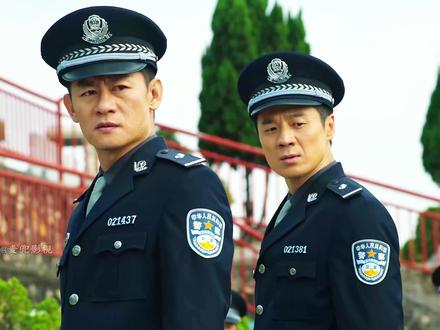 狂飙精讲:李响刻意隐瞒案情的真相,将曹闯安葬在了烈士陵园 #狂飙 #影视解说 #青年创作者成长计划