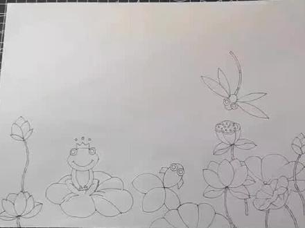 只用圆形就可以画的手抄报和诗词配图,跟我一起学起来吧,里面包含了荷花和荷叶的不同状态,还有莲蓬、蜻蜓、金鱼、青蛙#简笔画 #画画 #一起学画画 #画画其实很简单 #尺子画手抄报