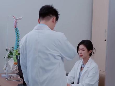 丈夫出轨准弟媳 婚礼揭穿 #弟媳结婚,你急什么 #叮当追剧 #新热短剧