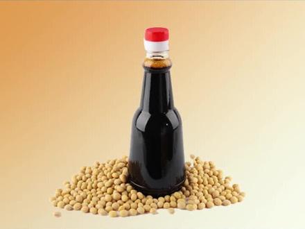 大豆是怎么变成酱油的?用传统酿造工艺,发酵12个月,味道才好吃 #酱油 #酿造 #科普