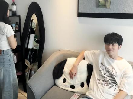 关键很多表情包还是我发给他的 #情侣日常 #恋爱技巧 #异性 #边界感 #内容过于真实