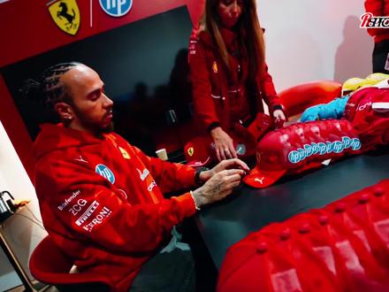 法拉利车队正在全面评估|是否需要为汉密尔顿更换赛事工程师 #F1#围场内外#汉密尔顿#法拉利#青年创作者扶持计划