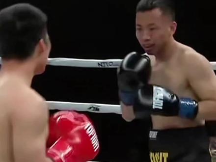 #武林风 #武林风百姓擂台 #倍雷拉 #倍雷拉vs搏击小学生 @UFO 倍雷拉 天花板还得是我拉哥