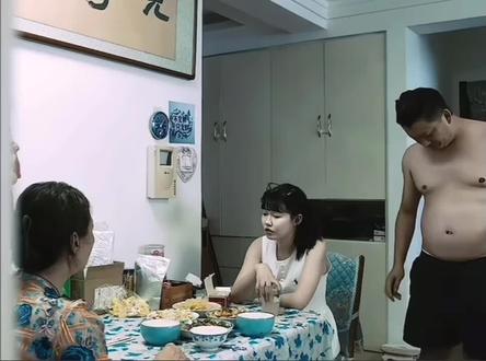 可惜你不看王伊泽 也不懂人心险恶是什么意思#热门 #家暴男 #家庭片段 #全网热门