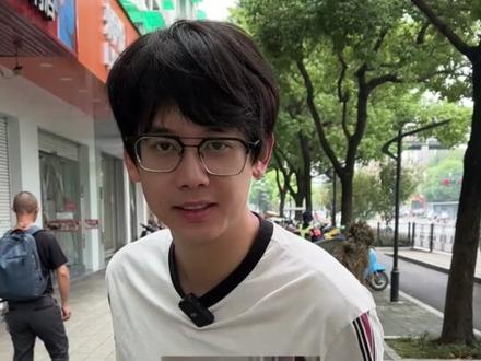 身心灵疗愈师到底是一个怎样的职业?这个赛道赚钱吗?从素人到疗愈师需要哪几步?#搞钱 #商业模式 #身心灵疗愈 #创业 #胡少