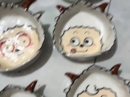 懒羊羊饭碗太能吃了 #懒羊羊 #喜羊羊与灰太狼#陶艺