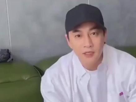 何润东半月6商务,51岁逆袭成顶流!