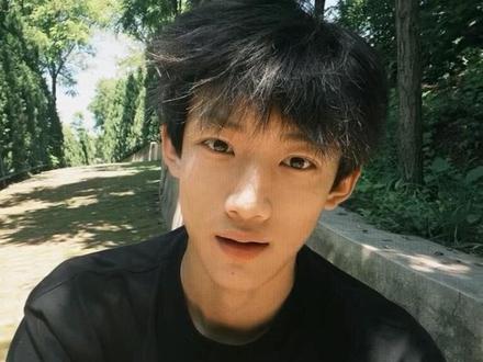 老天爷 她看不到我的眼泪 你也看不到吗?#10#绿色 #忧郁症