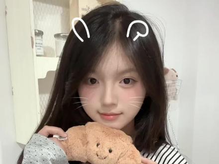 打开你的爱情手册🤍#手势舞 #萌妹