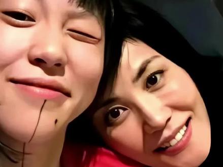 长在我审美点上的竟然有两个#王菲 #窦靖童 #歌手 #王菲窦靖童权威母女来的 #颜值