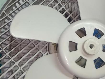 美的立式鸿运扇拆卸清洗,加润滑油后组装实录,搞干净过冬了