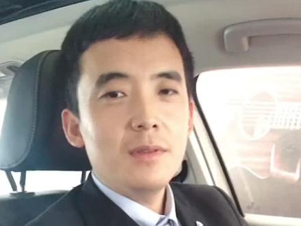 关不上的后排阅读灯?教你15秒搞定#汽车小知识