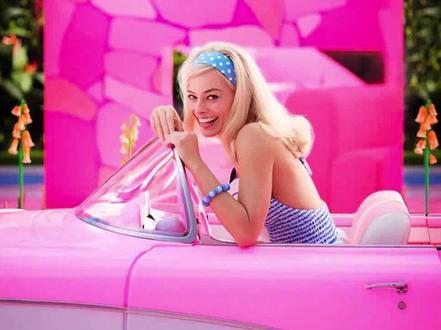 未来相机的样子??!在手机上能用Runway GEN2了:拍一张图就能生成视频!#芭比#AI绘图#AI视频#Runway#创意