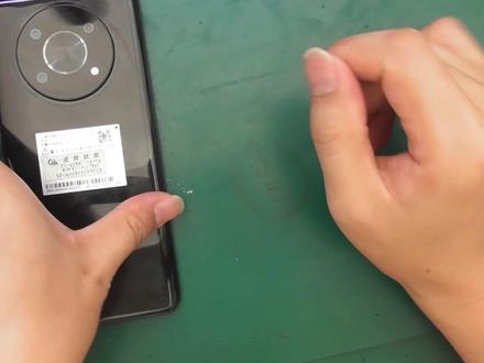 荣耀X40GT换屏幕,外观严丝无缝,大家猜猜从哪儿可以拆开