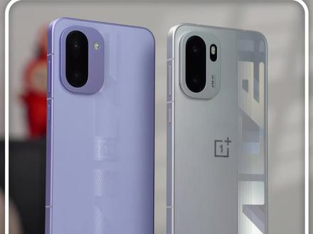 一加Ace 6对比一加Ace 6T,设计上有何区别?#一加ace6 #一加ace6t