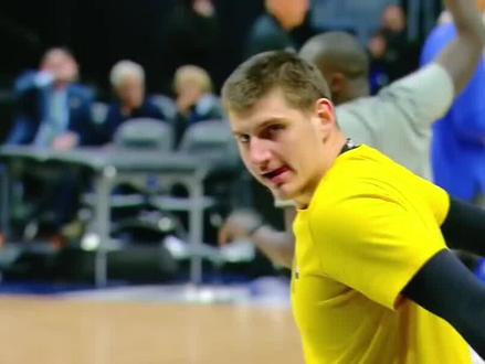 约基奇的招牌动作是什么?有什么特别?他又是如何练成的? #约基奇 #NBA #篮球 #篮球技巧 #篮球技巧教学