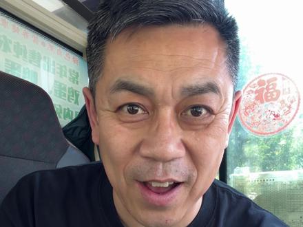 公交司机的日常 绥棱县最具性价比的盒饭快餐,每天六十多道菜品不限时不限量,小味道嘎嘎滴。#开公交的小白 #公交司机 #盒饭 #美食判官已上线 #在玩一种很新的美食判官