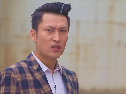 信一击败里奥,夺回战帅#铠甲勇士#铠甲勇士捕将