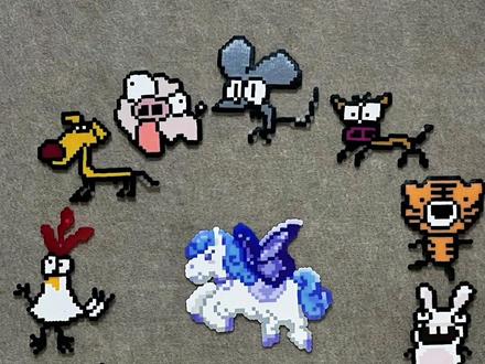 拼豆日记
今天拼抽象版十二生肖
拼豆@桃可拼豆
#拼豆 #十二生肖 #抽象 #手工