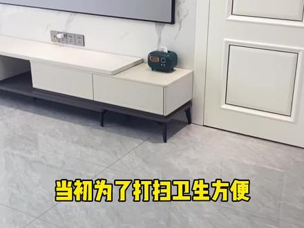 装修最不后悔的就是选择了浅灰色#瓷砖通铺,不做波导线是真的显空间大呀。#装修分享