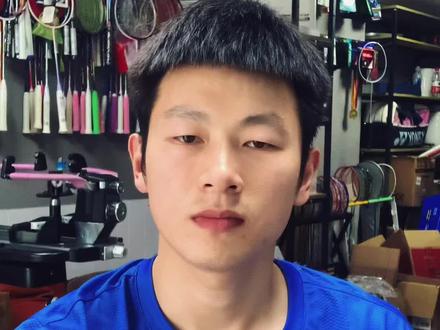 #羽毛球 #李宁 #雷霆50 李宁雷霆50穿什么线手感会比较好。