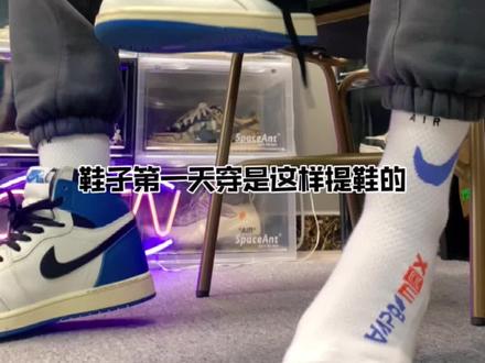 #袜子 #球鞋 多少人能认出最后一双鞋是哪款