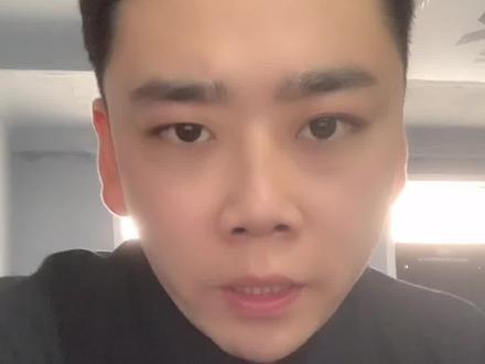 #抖音汽车 #黑色 第一次出镜 尬不尬你说 哈哈哈 还想看什么颜色评论区留言 #车身改色 #洛阳尚道