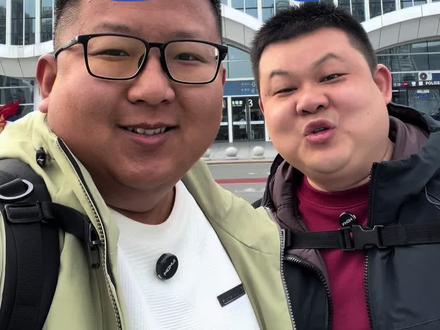 俩兄弟春节推荐旅行地, 这一站来到了福建龙岩!#在福建玩雪过大年#福建小众雪景打卡#打卡福建人家门口的森林雪乡@龙岩森林水乡九溪庐漂流