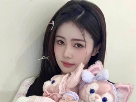 白鹿,窦靖童,肖战,古力娜扎刘芮麟,男主持