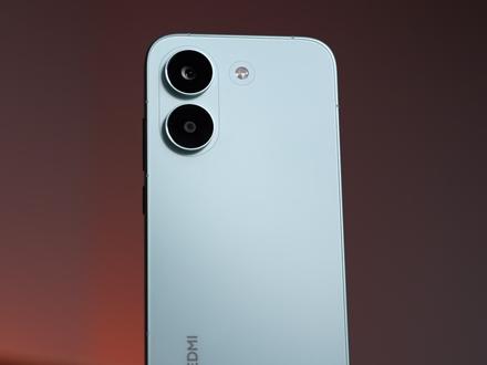 REDMI Turbo 5,它来了。#Turbo5首发测评 #RedmiTurbo5 #Buds8Pro满配降噪王