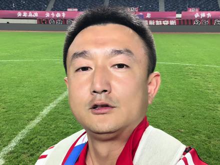看完整场比赛,不得不说,盐城的进攻很犀利,淮安队的防守是真厉害!盐城和淮安都是八强的队伍#淮安队0比1盐城队 #2026苏超