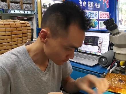 华为mate30pro拆机更换新充电接口排线,
清洗烘干 检修开不了机故障,检修无服务没信号不读卡,oppo华为 vivo 苹果iphone小米iqoo真我 红米 分离R t屏Y1 2 3 4 5 6 7 8 9 10 XSMAX 12 13 14 15 16 17 18 20 pro plus se Reno realme玻璃 电池 电芯 内外屏 进水液 短路 拆机显示屏 总成 液晶屏 原装前后 摄像头 尾插小板排线 充电接口不进 开不了机故障。
#手机维修换屏 #苹果手机维修 #曲屏维修 #爆屏修复 #修手机