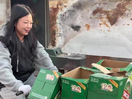 挑战花150做一个瓶子圣诞树🎄#挑战 #90后宝妈创业 #普兰店碳店山葵烤肉 #diy圣诞树