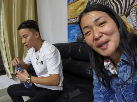 拜访非洲大主播,看看一个月赚多少钱,聊下来竟然有些感动 #海外奇遇见闻录