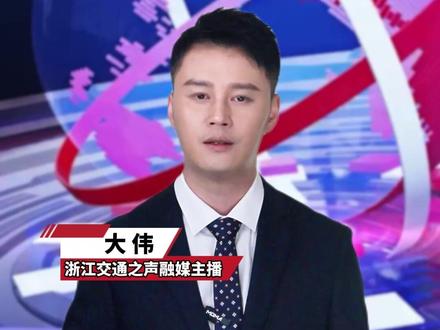 伊朗军舰在斯里兰卡以南海域遇险,约有180名船员,已有35人获救。军舰遇险水域不属于斯里兰卡领海,原因尚不明确。#伊朗军舰遇险