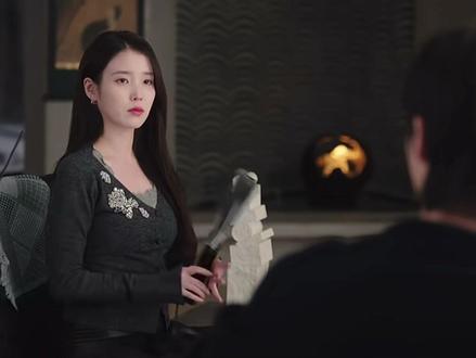 时间是一个巨大的回旋镖
#21世纪大君夫人 #韩剧 #iu #边佑锡